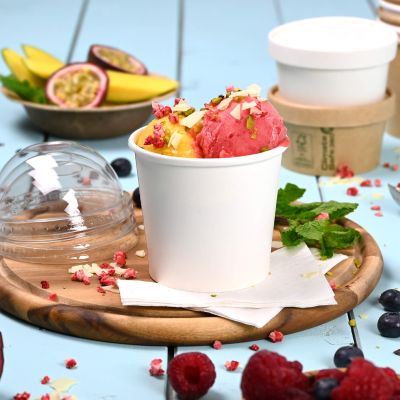 Coppette in carta per Gelato, misura L, Bianca in ambiente